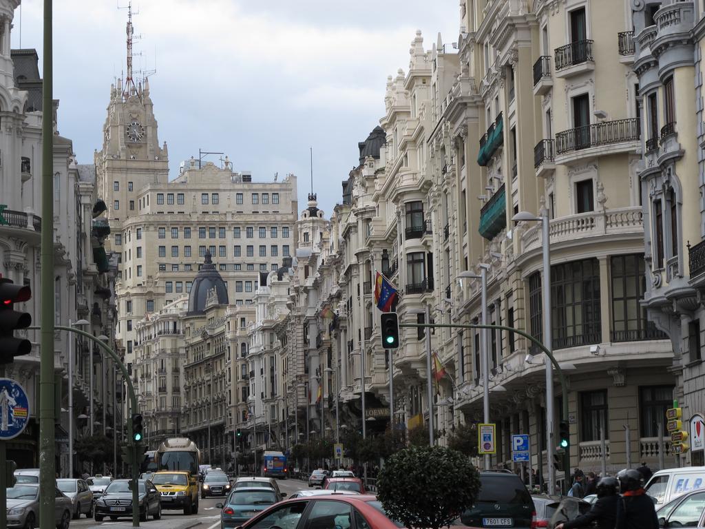 Gran Via Sol Valverde Parking Gratis